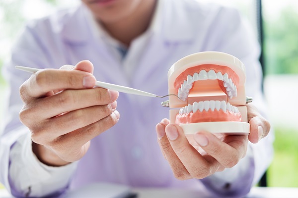 What is dental cosmetic treatment?